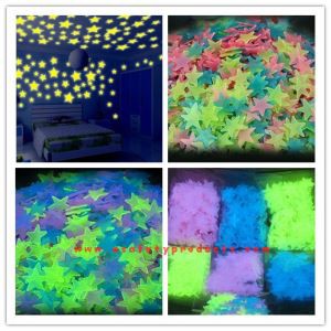 Yn goleuo yn y waliau tywyll sticeri